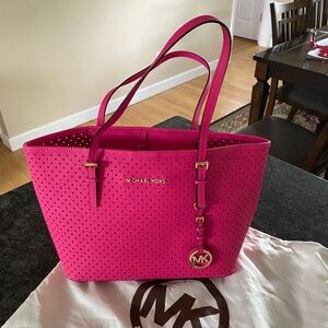 Michael Kors Jet Set Travel Tote hot Pink Perforated Leather Shoulder Bag
